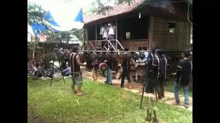Múa cồng chiên ở Gia Lai 01 