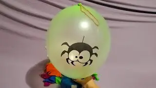 INFLATING AND DEFLATING FUN HALLOWEEN PUNCH BALLOONS!!!