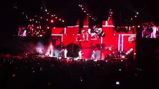 One direction - Teenage Dirtbag part 2 (TMH Tour: o2, Londo