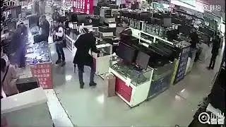 Будь в тренде, попробуй на зуб iPhone