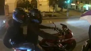 Питайк vs мотоцикл Дернул Спортк)