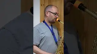 How To Blow Into A Saxophone 🎷