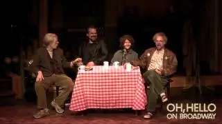 #2much2na Stranger Things' Gaten Matarazzo and David Harbour