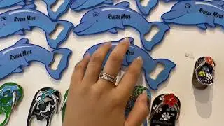 Tapping in a Gift Shop | Public ASMR