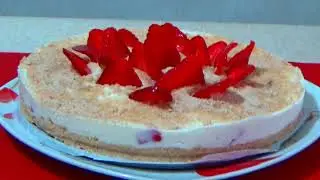 TORTA alle FRAGOLE, FACILE con POCHI INGREDIENTI senza cottura! STRAWBERRY CAKE #prontoinpochiminuti