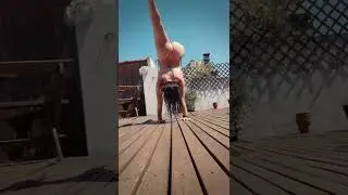 Naked Yoga | 