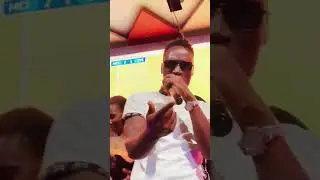 🎵 Live in the moment, sharing my music with incredible fans! 🎶