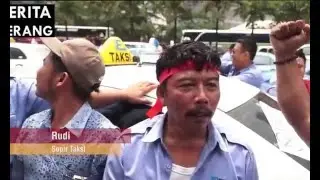 Demonstration against Uber and Grab taxi in Jakarta end with Chaos