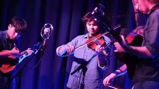 Crying Uncle with the Howard Twins: Flippen (Väsen)