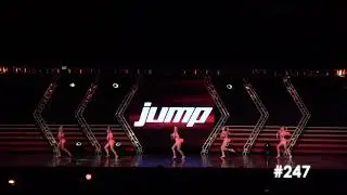Club Dance Studio - Microphone