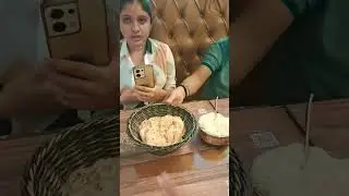 സീ ഫുഡ്‌ ഇത്പോലെ ആരും കഴിചച്ചിട്ടുണ്ടാവില്ല ?? എത്രയാ റേറ്റ്?