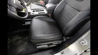 Чехлы на сидения Haval M6 из эко-кожи с гладкой центральной вставкой