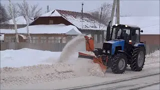 МТЗ 1221 и Снегоочиститель фрезерный СУ21 и СУ 21 ОМ