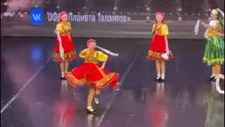 Зимушка зима- танцевальная студия "Этуаль"