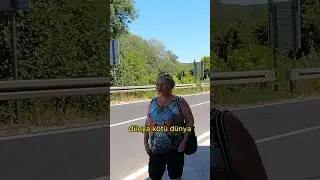 Annemle sınır dışı ediliyoruz