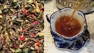 Heart 💖 tea from fermented leaves 🍓 strawberries.