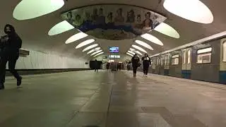 Метро в Москве Метро 2021 Поезда в метро и станция Отрадное Серая ветка метро