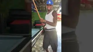 Óyeme gente jugando billar aquí leer los comentarios a ver si uno juega bien o no #funny #ll 🇩🇴
