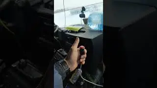 АВТОМОБИЛЬ УРАЛ(БЕЗКАПОТНИК) БЛОК УПРАВЛЕНИЯ НЕ ВКЛЮЧАЕТ СТАРТЕР, КОЛХОЗИМ КНОПКУ