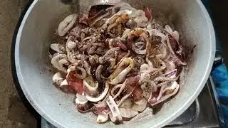 Adobong pusit