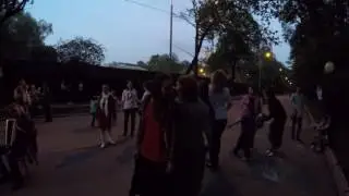 Митинг закончился танцами