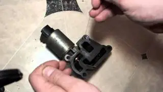 Чистка штока в ЕГР ниткой