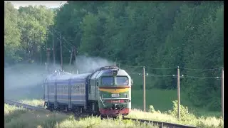 Diesel train that could not. Locomotive M62-1511 pulls a diesel train DR1A-211 without one head unit