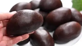 Have you ever eaten a dessert like this? I make it every week. Simple and easy. Chocolate and Milk.