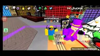 i met @DV_Duckie in Roblox Funkin Friday 💀