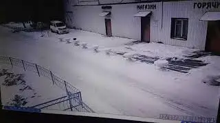 Таксист прилип
