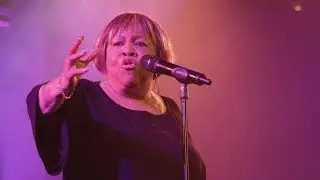 Mavis Staples - 