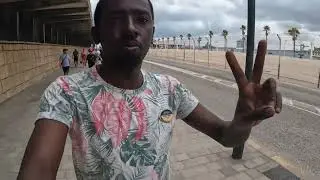 Buying a suitcase in Alicante, Spain