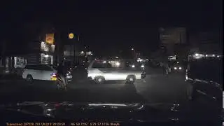 Wannabe VIP with illegal red and blue flashing lights