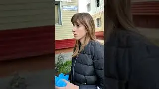 В Нижневартовске снимают незаконно плакаты КПРФ