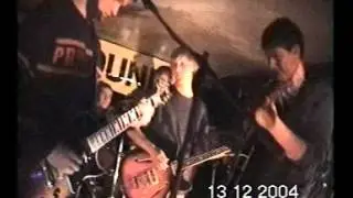 King Kongs live in Deep Sound 13 December 2004