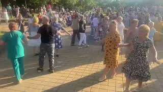 Танцы в Солигорске. Парк 4-х стихий.