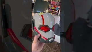 This Popcorn Container Lights Up - Check It Out! AntMan and the Wasp: Quantumania Kang the Conqueror