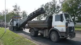 За 8 месяцев 2023г. в Мозыре произведен ямочный ремонт улиц и проездов на площади 4300 кв.м.