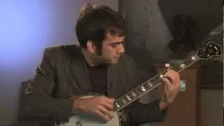 Noam Pikelny plays a bit of 