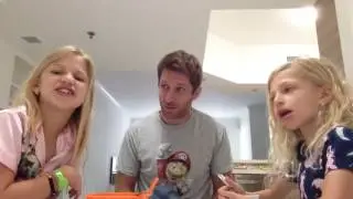 MARTIN SIPICKI: LAS BLONDIES 