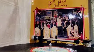 The Pasadena Roof Orchestra - Vo Do Do De O Blues, 1975 год.