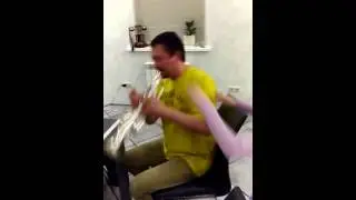 Дали папе трубу подудеть... для первого раза неплохо)))