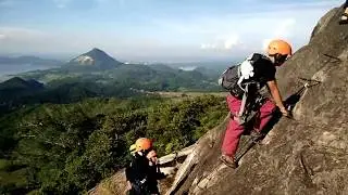 Gunung Parang via Ferrata - Purwakarta #penikmatalam
