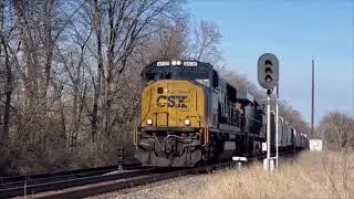 Glad You Came Railfanning Music Video 8-Bit