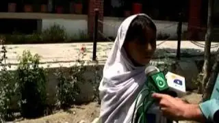Eight-year-old Girl escapes suicide vest in Pakistan 20.06.