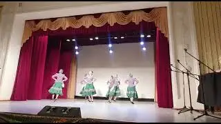 Я на печке молотила