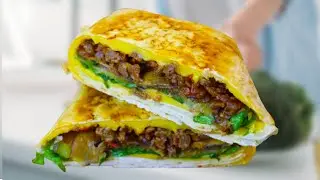 Do you have Tortilla and Mince? Then do it! Super juicy Sandwich in 5 minutes.