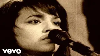 Norah Jones - What Am I To You?