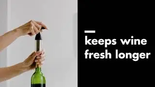OXO SteeL Vacuum Wine Preserver And 2 Stoppers
