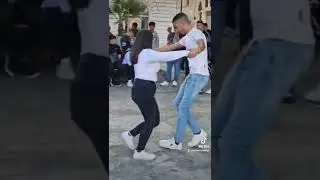 La Tarantella Calabrese a Piazza Italia Reggio Calabria 27 ottobre 2022